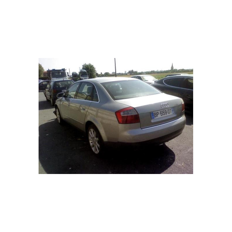 Pare choc arriere AUDI A4 2 Photo n°6
