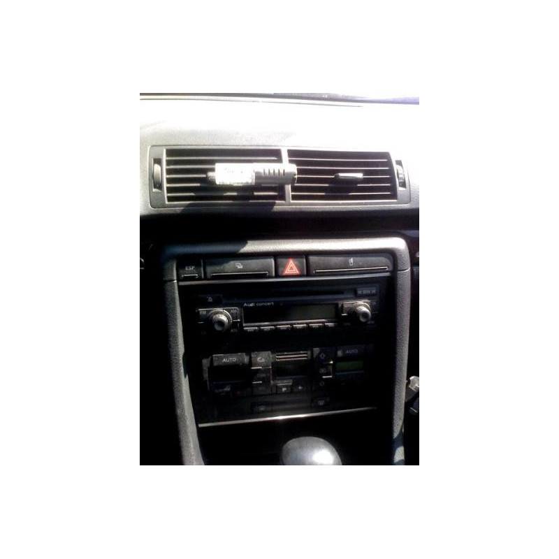 Pare choc arriere AUDI A4 2 Photo n°8