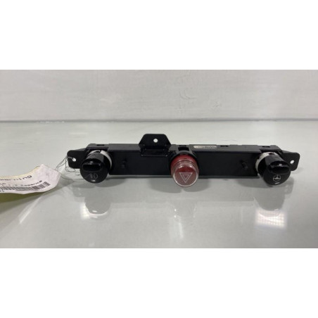 Bouton de warning FIAT 500 2 Photo n°1