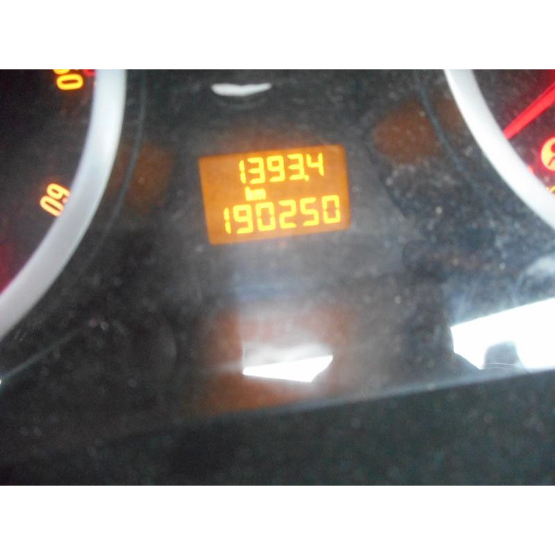 Bras essuie glace avant gauche OPEL CORSA D Photo n°10