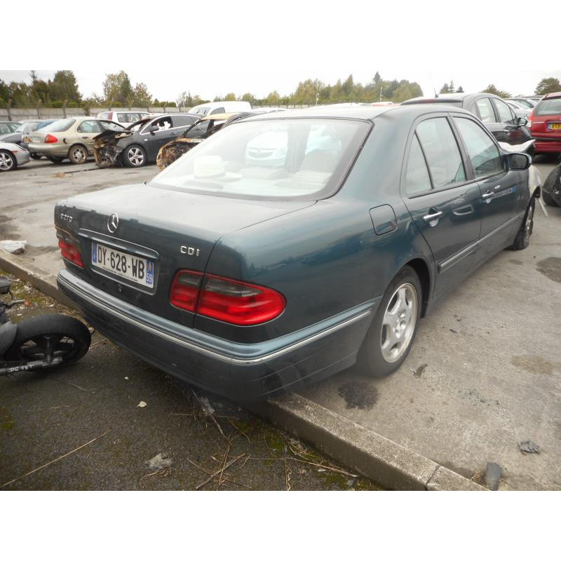 Feu arriere principal droit (feux) MERCEDES CLASSE E 210 Photo n°6