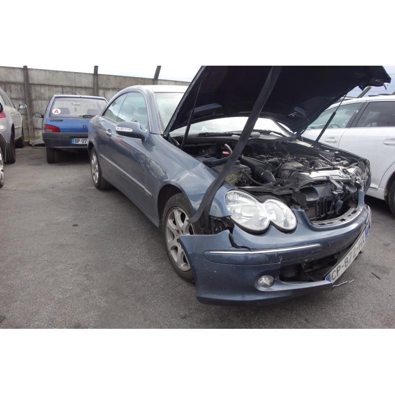 Porte avant droit MERCEDES CLASSE CLK 209 Photo n°4