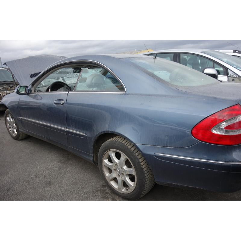 Porte avant droit MERCEDES CLASSE CLK 209 Photo n°6