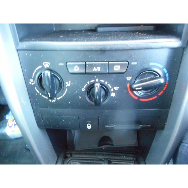 Com (Bloc Contacteur Tournant+Commodo Essuie Glace+Commodo Phare) PEUGEOT 207 Photo n°15