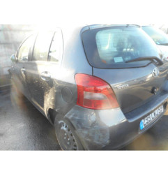 Poignee porte avant gauche TOYOTA YARIS 2