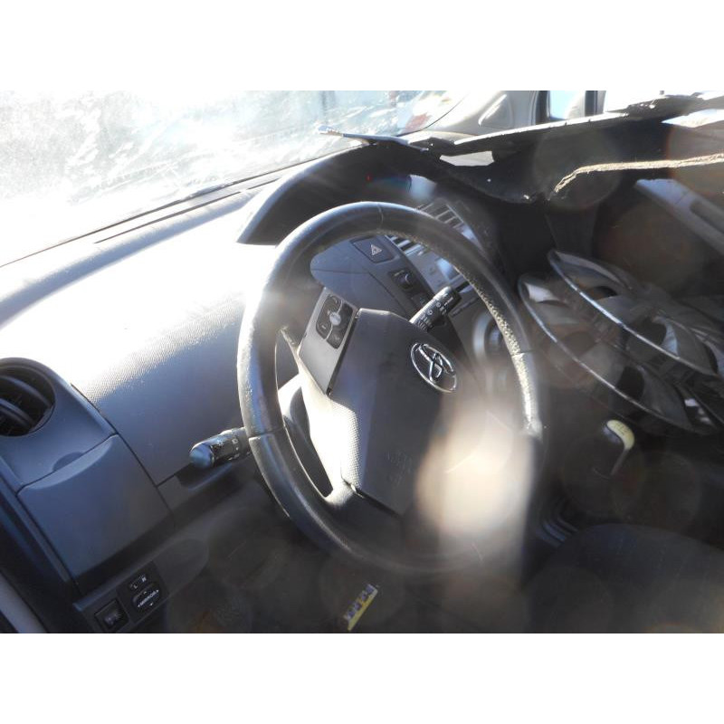 Poignee porte avant gauche TOYOTA YARIS 2 Photo n°9