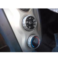 Poignee porte avant gauche TOYOTA YARIS 2
