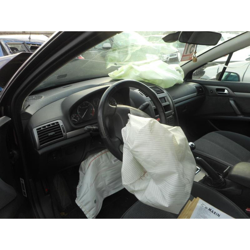 Attache ceinture arriere droit PEUGEOT 407 Photo n°8
