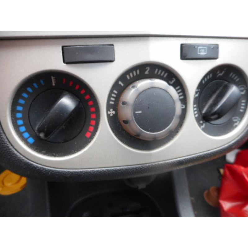 Pivot de moyeu avant gauche OPEL CORSA D Photo n°8