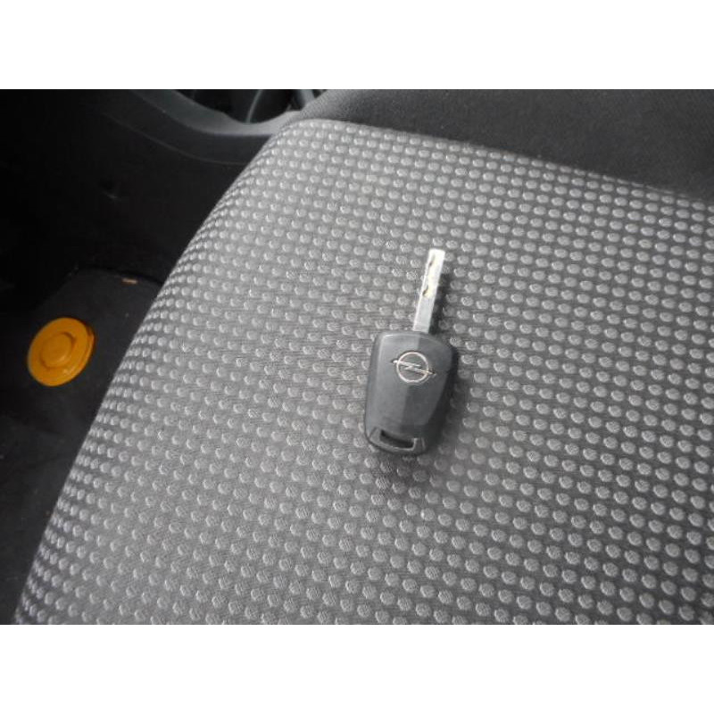 Pivot de moyeu avant gauche OPEL CORSA D Photo n°11