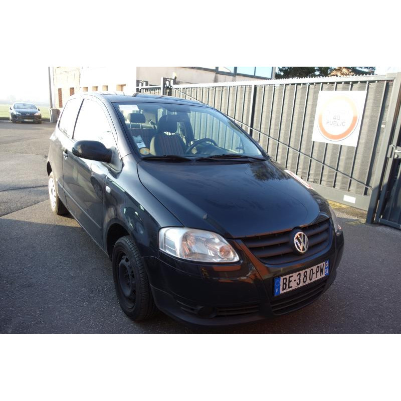 Pompe lave glace avant VOLKSWAGEN FOX Photo n°5