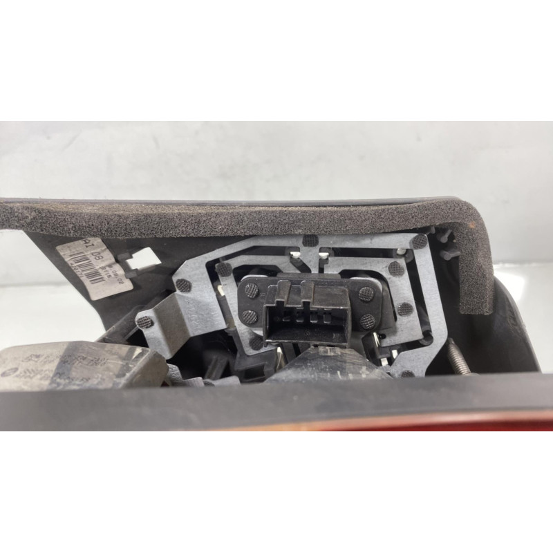 Feu arriere principal droit (feux) BMW SERIE 3 E46 Photo n°3
