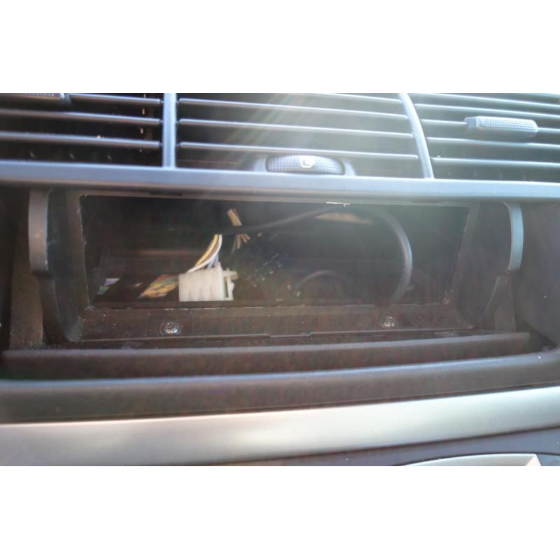 Bouton de warning PEUGEOT 807 Photo n°9