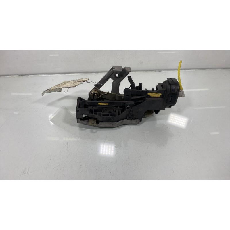 Serrure avant droit MERCEDES CLASSE A 168 Photo n°1