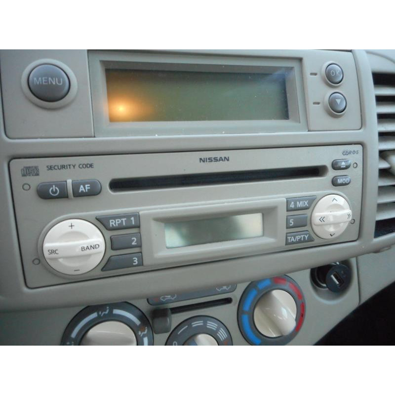 Verin de coffre NISSAN MICRA 3 Photo n°8
