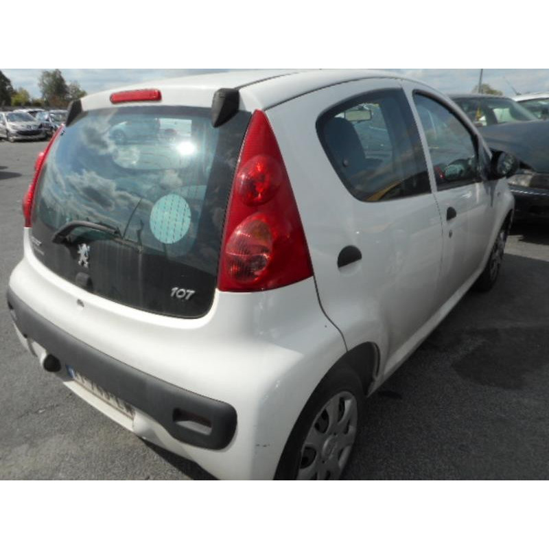 Serrure avant gauche PEUGEOT 107 Photo n°6