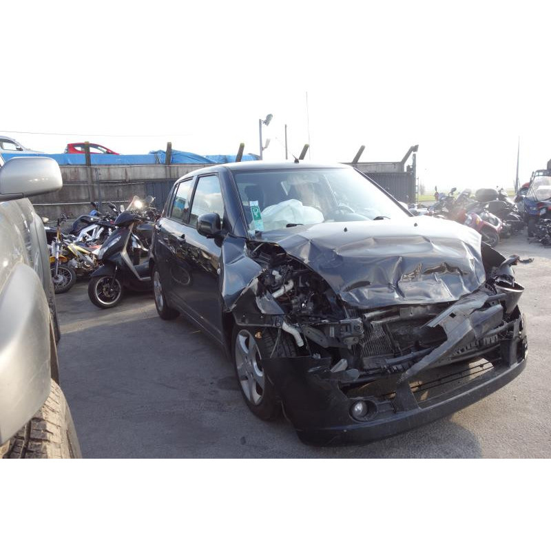 Porte arriere gauche SUZUKI SWIFT 3 Photo n°4
