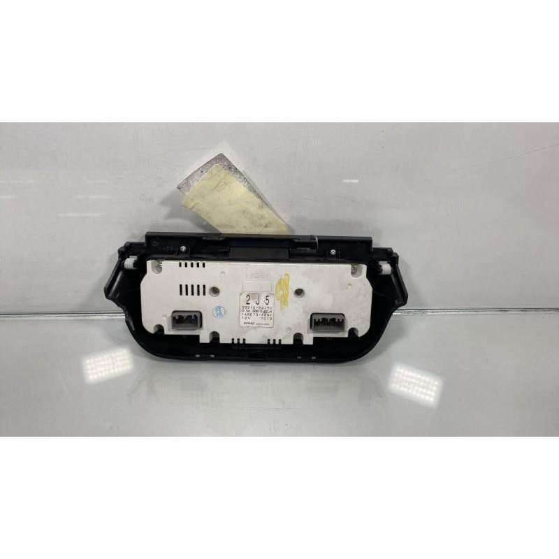 Commande chauffage SUZUKI SWIFT 3 Photo n°2