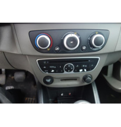 Pretensionneur de ceinture avant gauche RENAULT MEGANE 3
