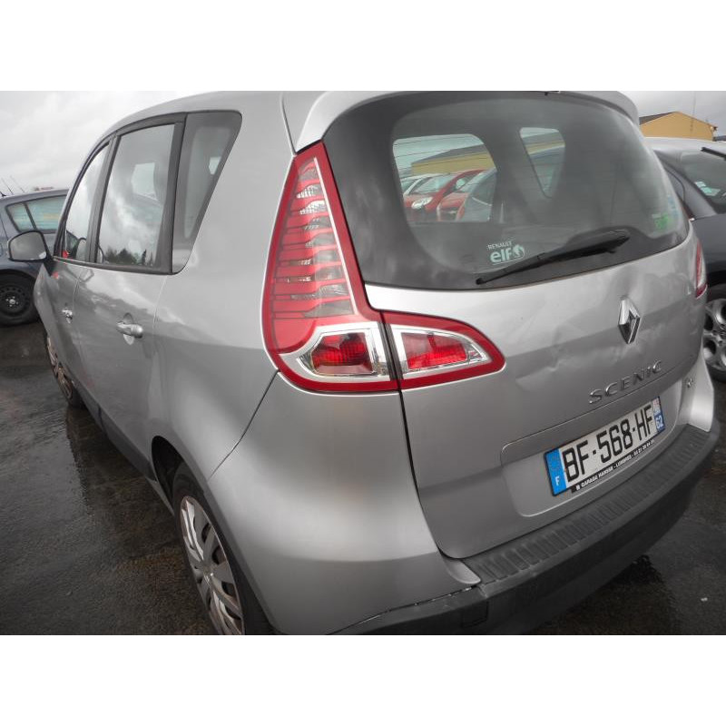 Debitmetre RENAULT SCENIC 3 Photo n°8