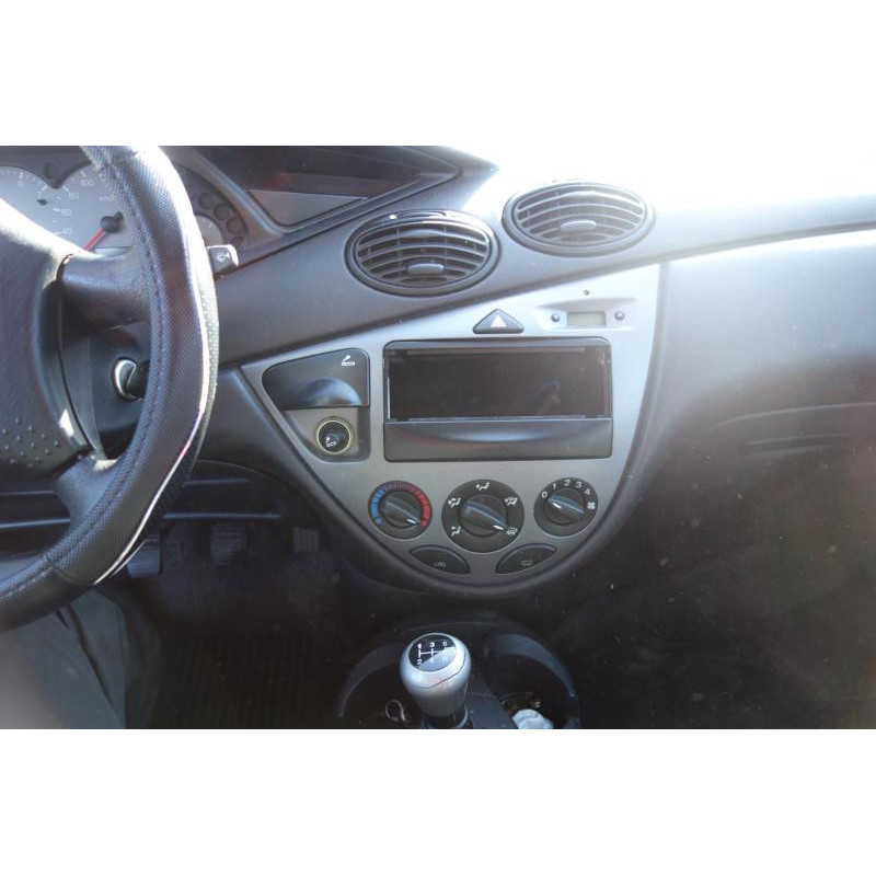 Plage arriere FORD FOCUS 1 Photo n°5
