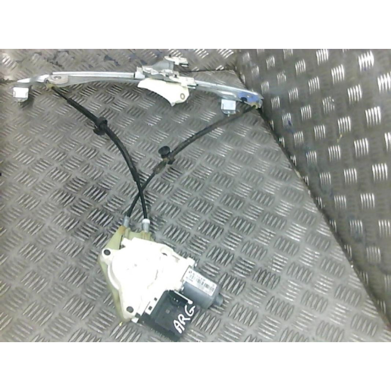 Leve vitre electrique arriere gauche RENAULT MEGANE 3 Photo n°2