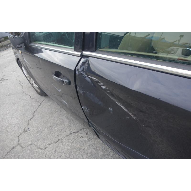 Malle/Hayon arriere OPEL ASTRA H Photo n°7