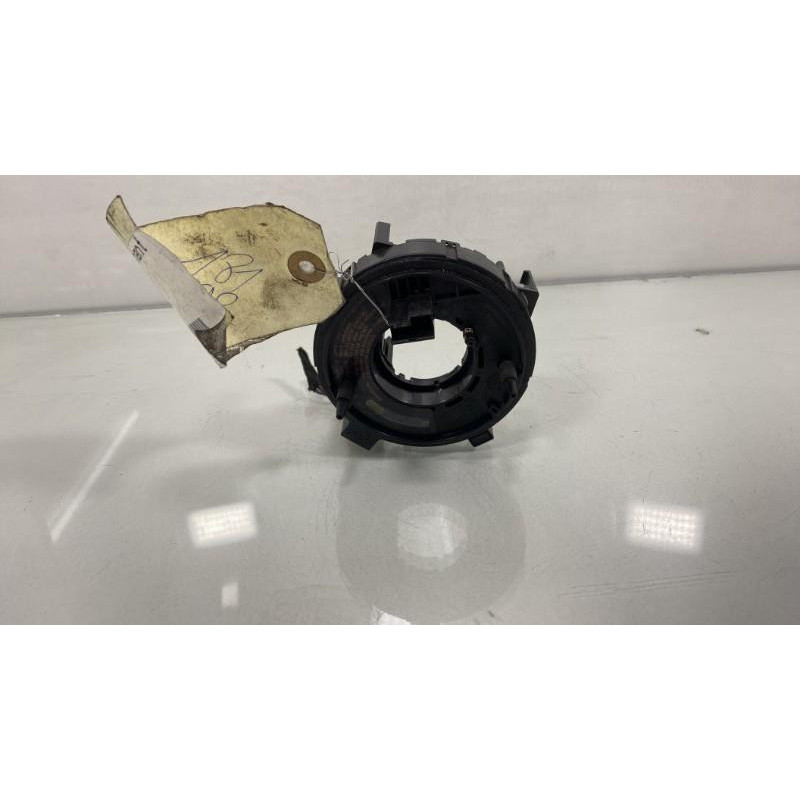 Contacteur tournant VOLKSWAGEN FOX Photo n°3