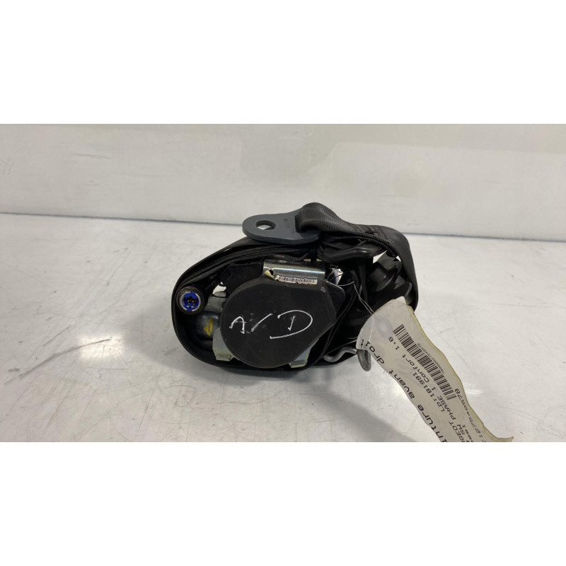 Pretensionneur de ceinture avant droit PEUGEOT 308 1 SW Photo n°1