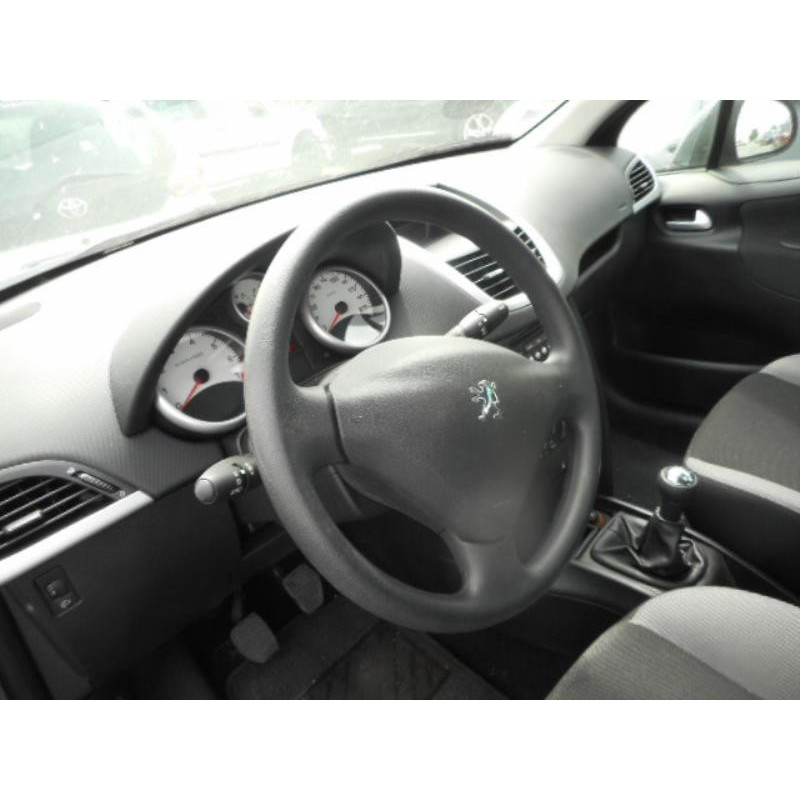 Ceinture arriere droit PEUGEOT 207 Photo n°10