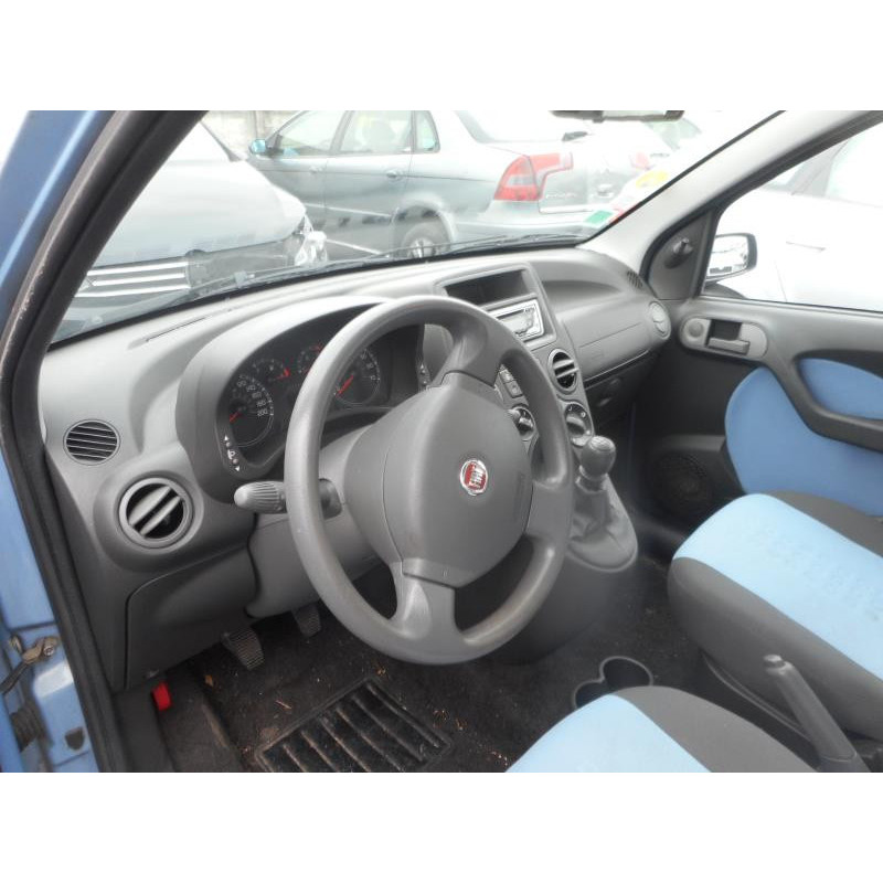 Bouton de warning FIAT PANDA 2 Photo n°8