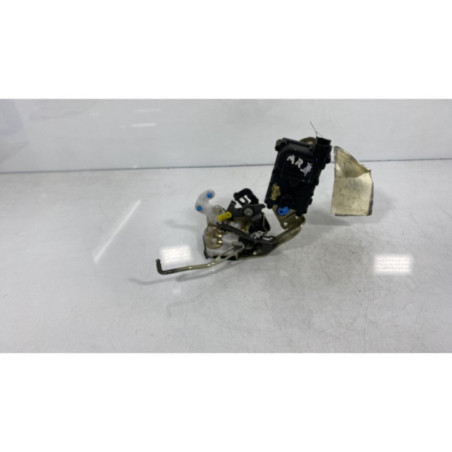 Serrure arriere droit HYUNDAI ACCENT 1 Photo n°1