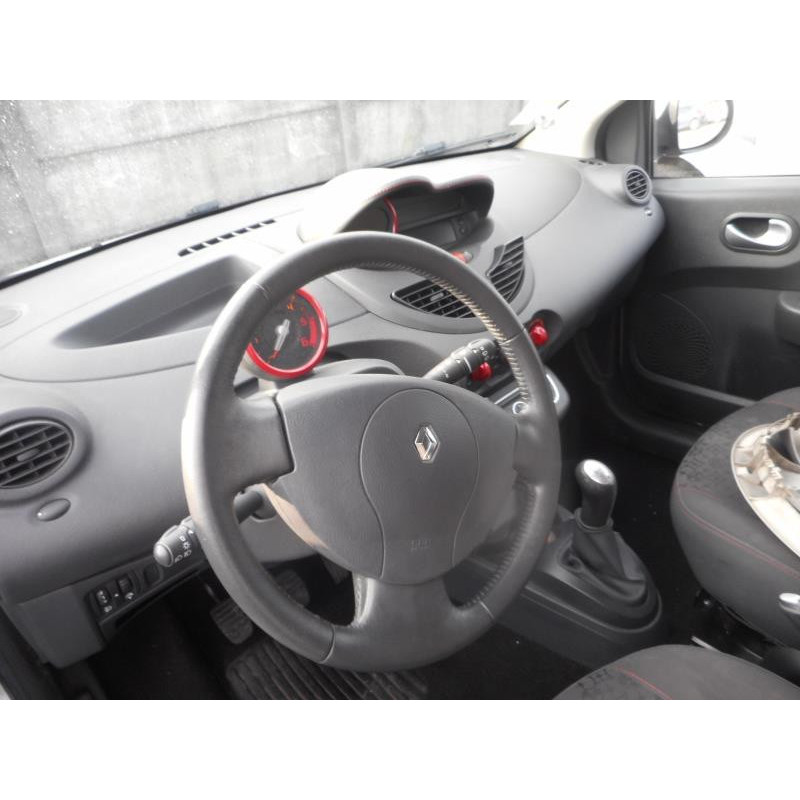 Pretensionneur de ceinture avant droit RENAULT TWINGO 2 Photo n°8