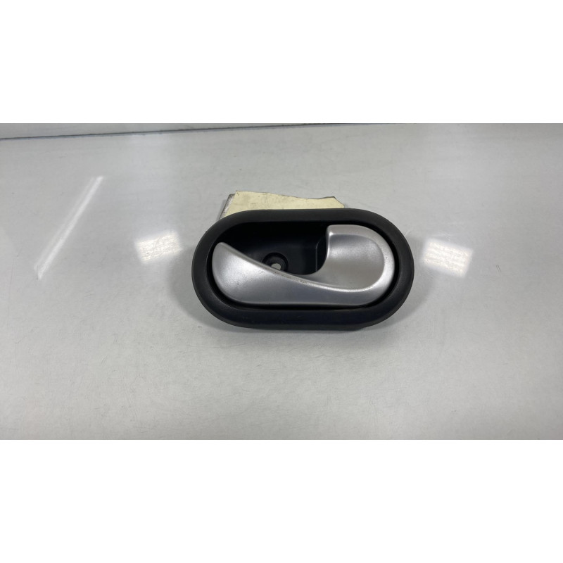 Poignee porte arriere droit DACIA DUSTER 1 Photo n°1