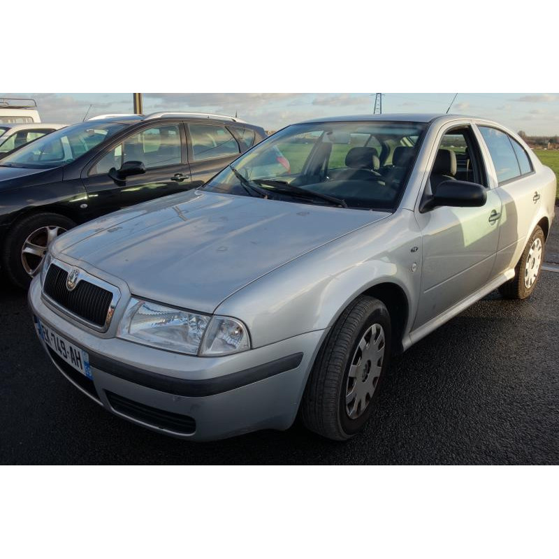 Avertisseur/Klaxon SKODA OCTAVIA 1 Photo n°4