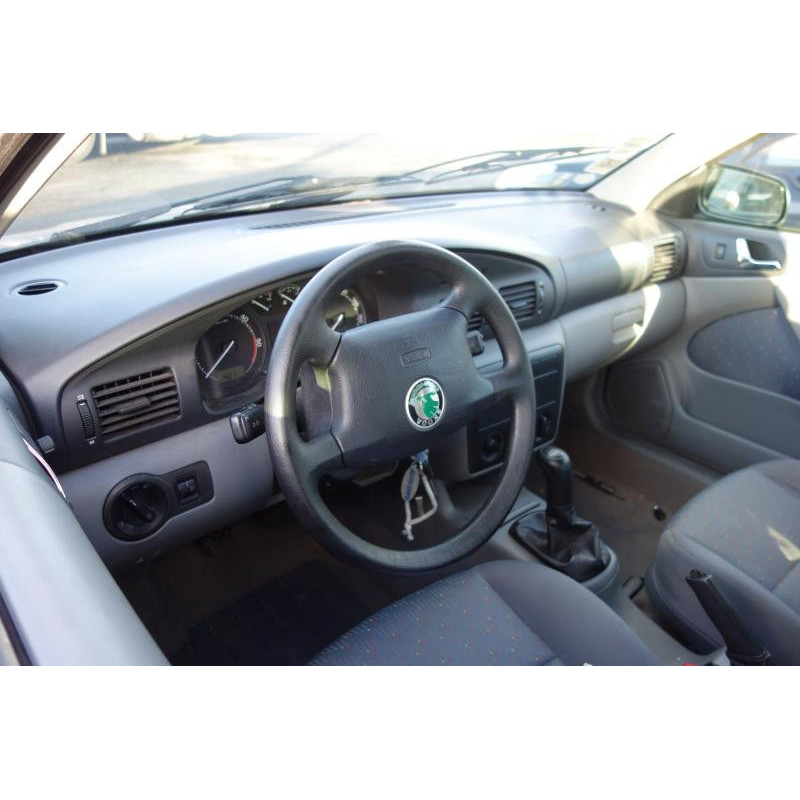 Avertisseur/Klaxon SKODA OCTAVIA 1 Photo n°8