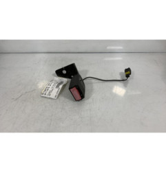 Attache ceinture arriere droit PEUGEOT 207 Photo n°1