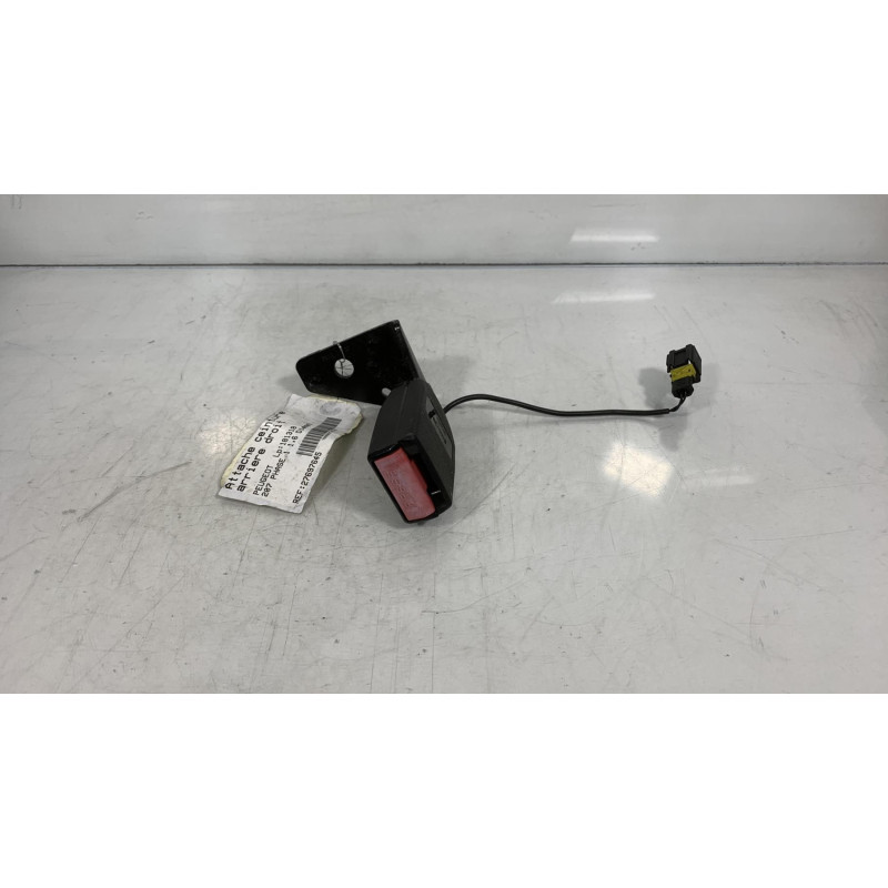 Attache ceinture arriere droit PEUGEOT 207 Photo n°1