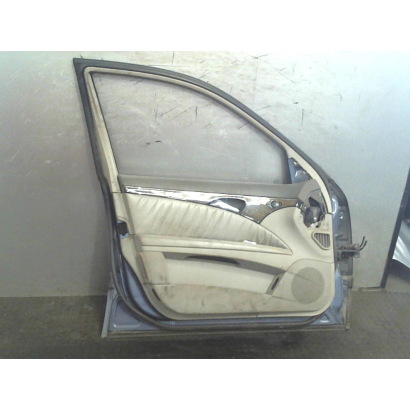 Porte avant gauche MERCEDES CLASSE E 211 Photo n°3