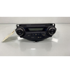 Commande chauffage TOYOTA YARIS 3 Photo n°1