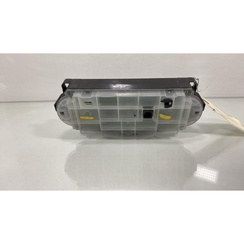 Commande chauffage TOYOTA YARIS 3 Photo n°2
