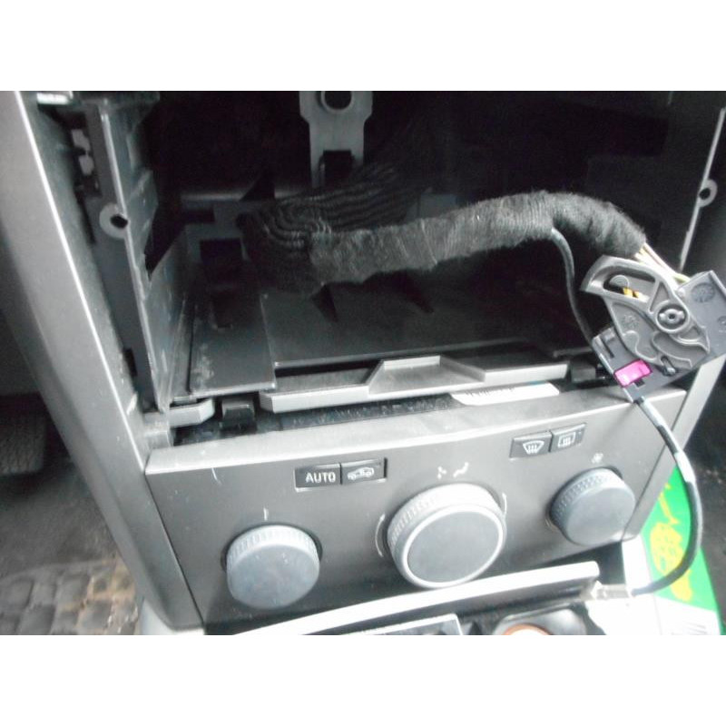 Commande de phare OPEL ASTRA H Photo n°9