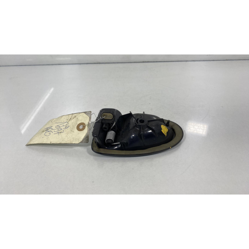 Poignee interieur arriere gauche RENAULT CLIO 2 Photo n°2