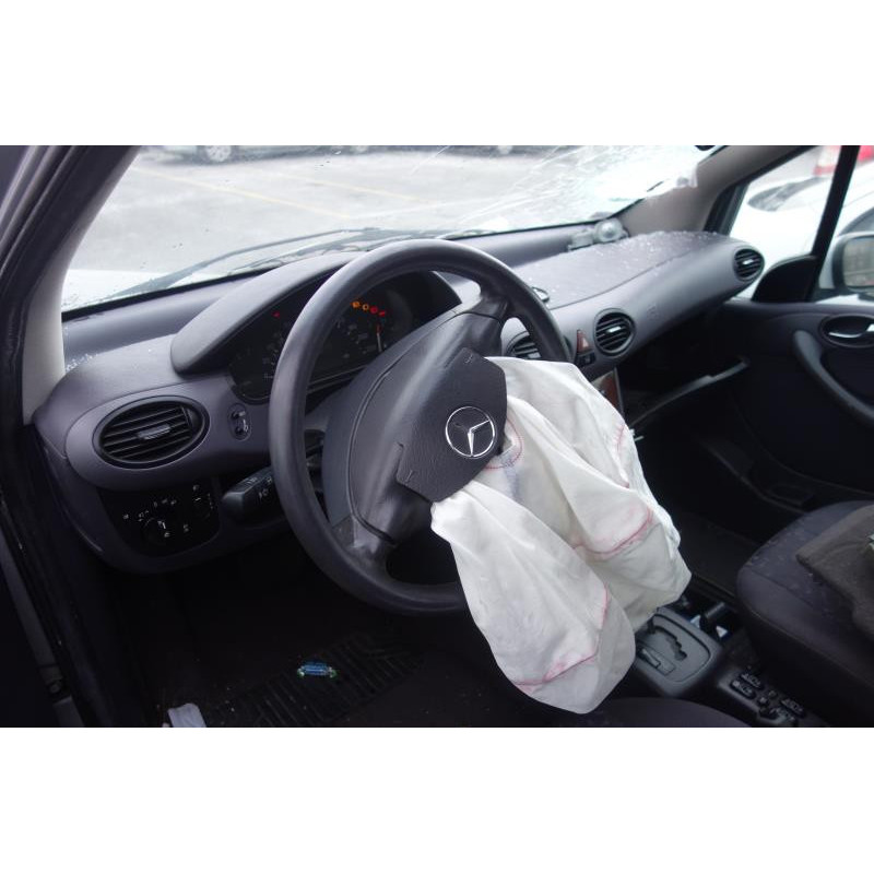 Serrure avant droit MERCEDES CLASSE A 168 Photo n°9