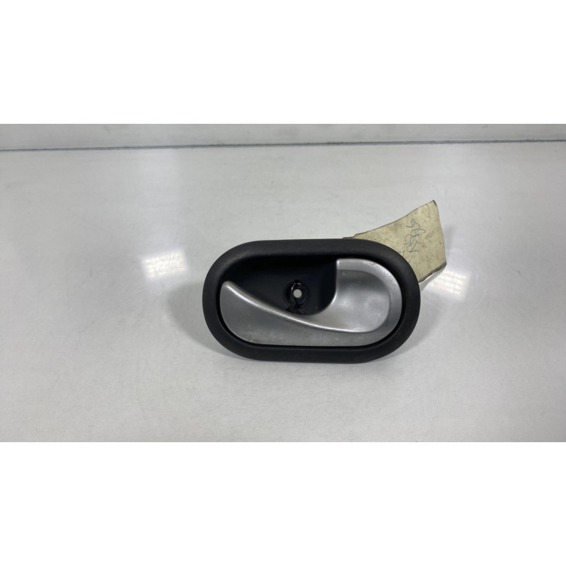 Poignee interieur arriere droit RENAULT MODUS Photo n°1