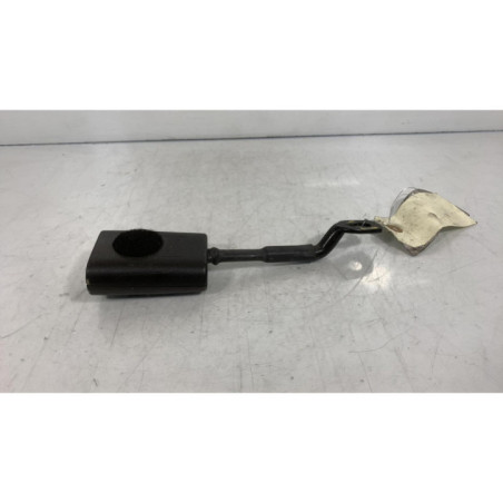 Attache ceinture avant droit ALFA ROMEO GT Photo n°1