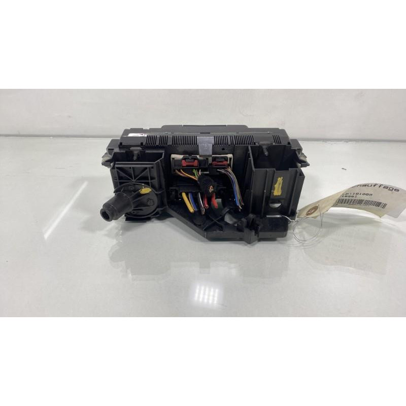 Commande chauffage VOLKSWAGEN GOLF 5 Photo n°2