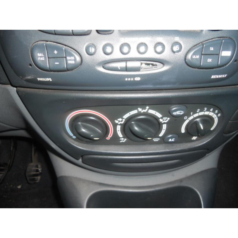 Bloc ABS (freins anti-blocage) RENAULT SCENIC 1 Photo n°9
