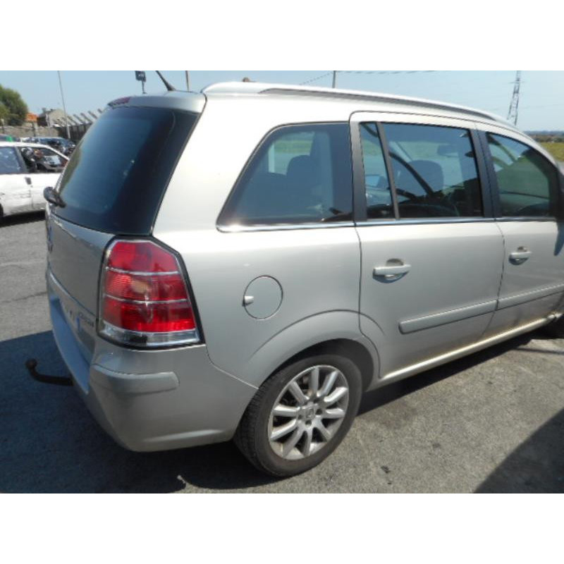 Porte avant gauche OPEL ZAFIRA B Photo n°8