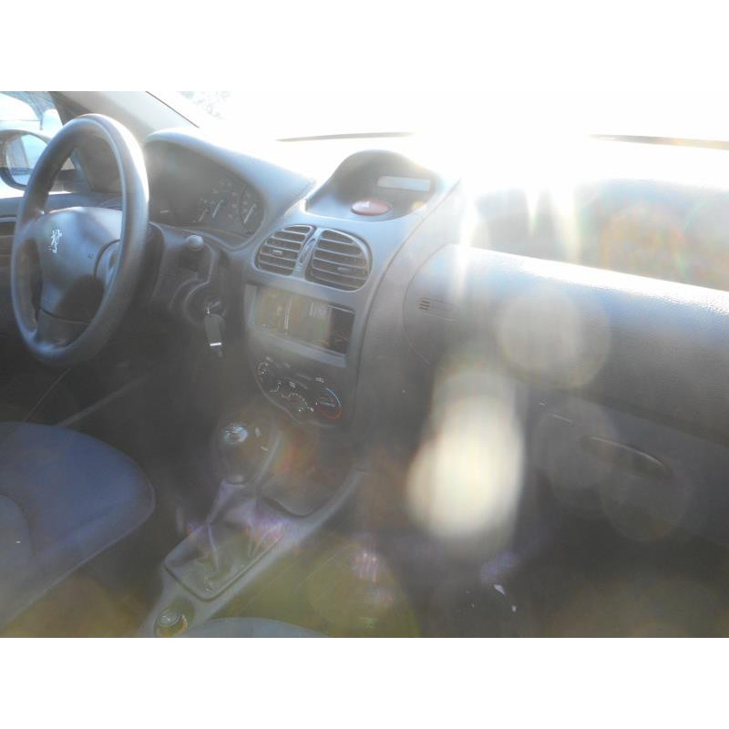 Pompe de direction PEUGEOT 206 Photo n°8